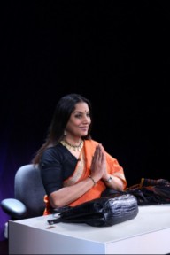 Shabana Azmi Broken Images Photos