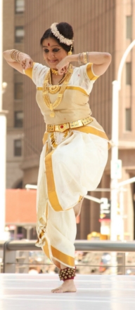 Erasing Borders: Festival of Indian Dance - Outdoors 2011