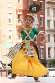 Erasing Borders: Festival of Indian Dance - Outdoors 2011