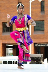 Erasing Borders: Festival of Indian Dance - Outdoors 2012