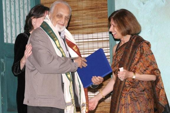 Being honoured by Aroon Shivdasani on behalf of the IAAC