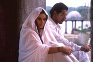 to right: Lisa Ray as Kalyani and John Abraham as Narayan.