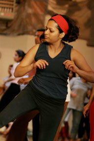 Masala Bhangra Workout - Sarina Jain